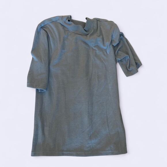 Soft and cozy light pink and baby blue ribbed short sleeve turtleneck tops - Picture 3 of 4